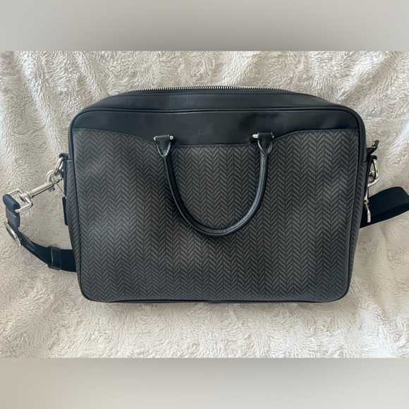 Beckett Slim Brief With Herringbone Print (Coach F72982) - Picture 6 of 7